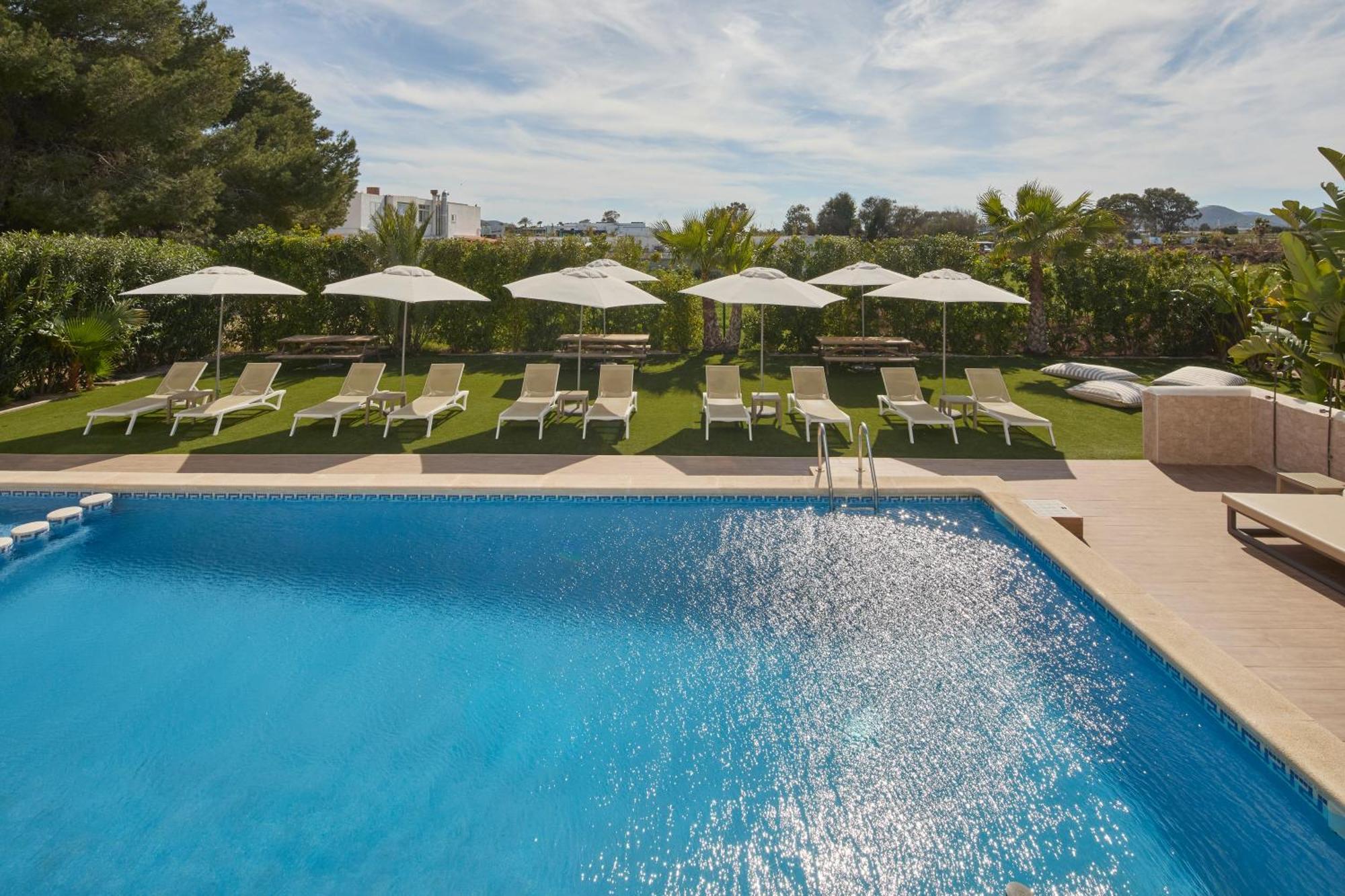 Escondidos Ibiza Apart-hotel Playa d'en Bossa